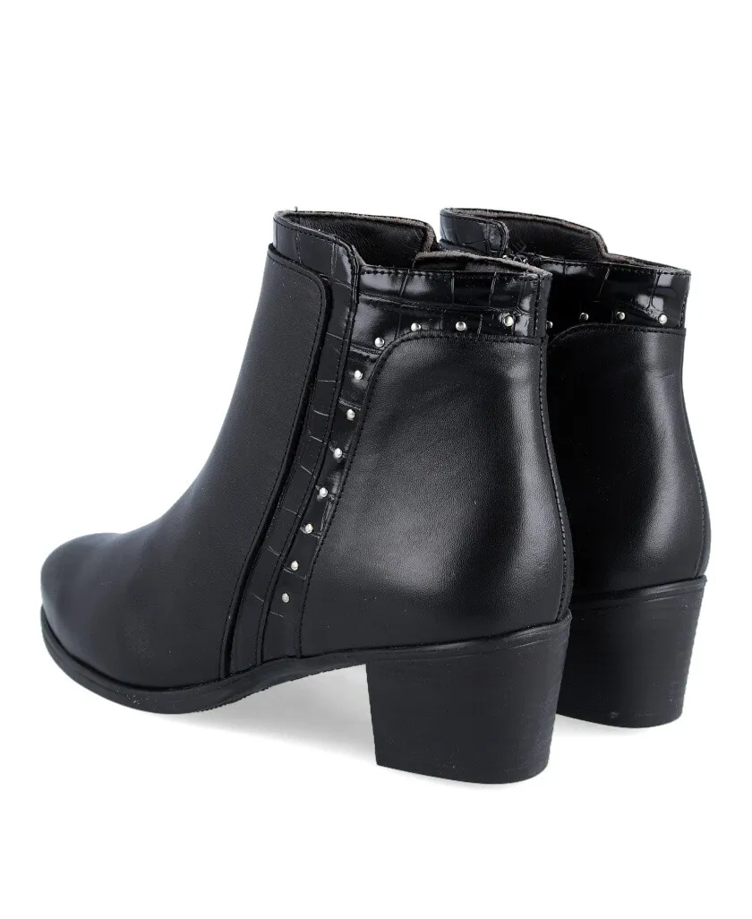 Desireé Neus 15 Classic black leather ankle boot