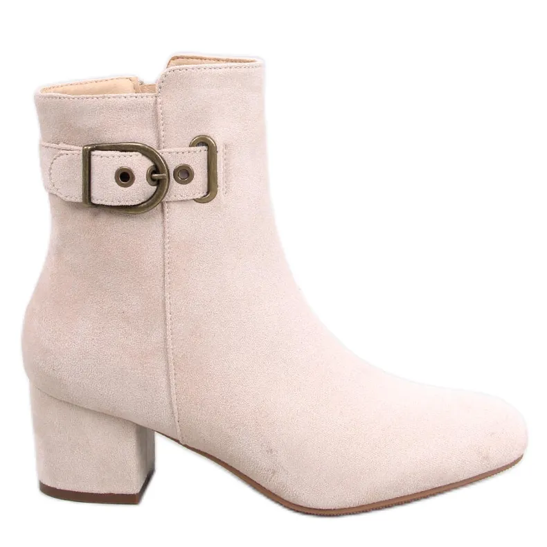 Lanne Beige low heel boots