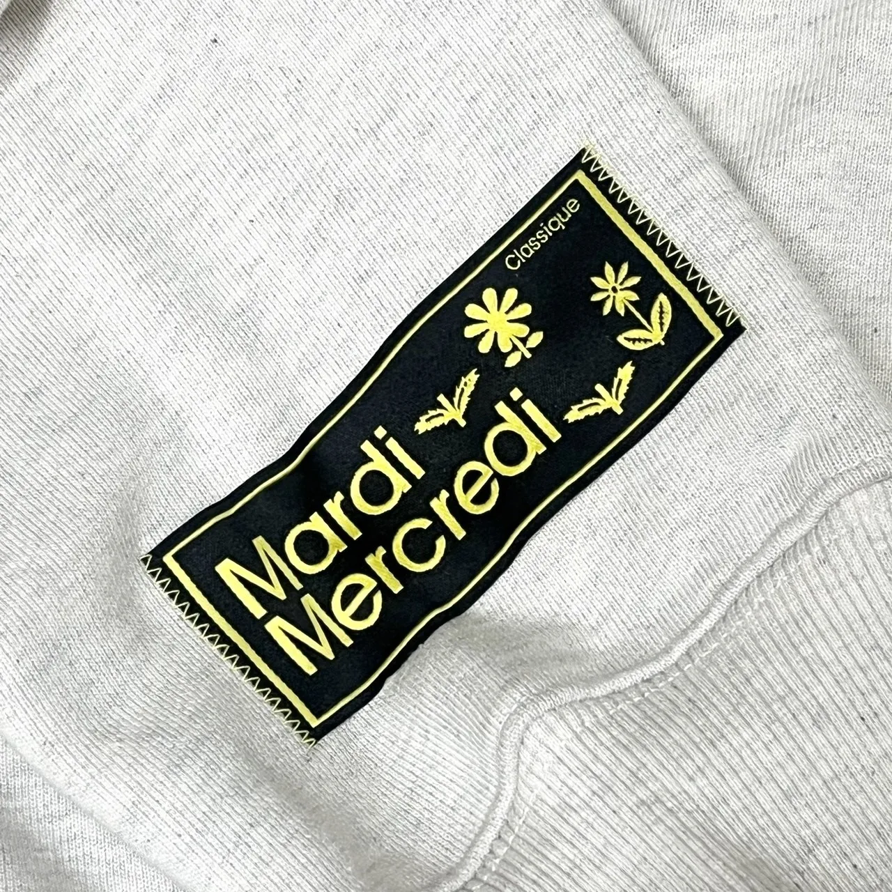 Mardi Mercredi  |Long Sleeves Cotton Logo Metallic Hoodies & Sweatshirts