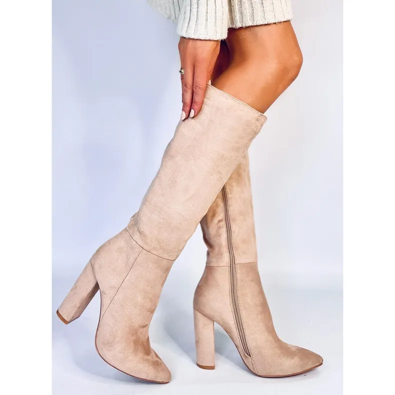 Maureen Khaki stable heel boots beige