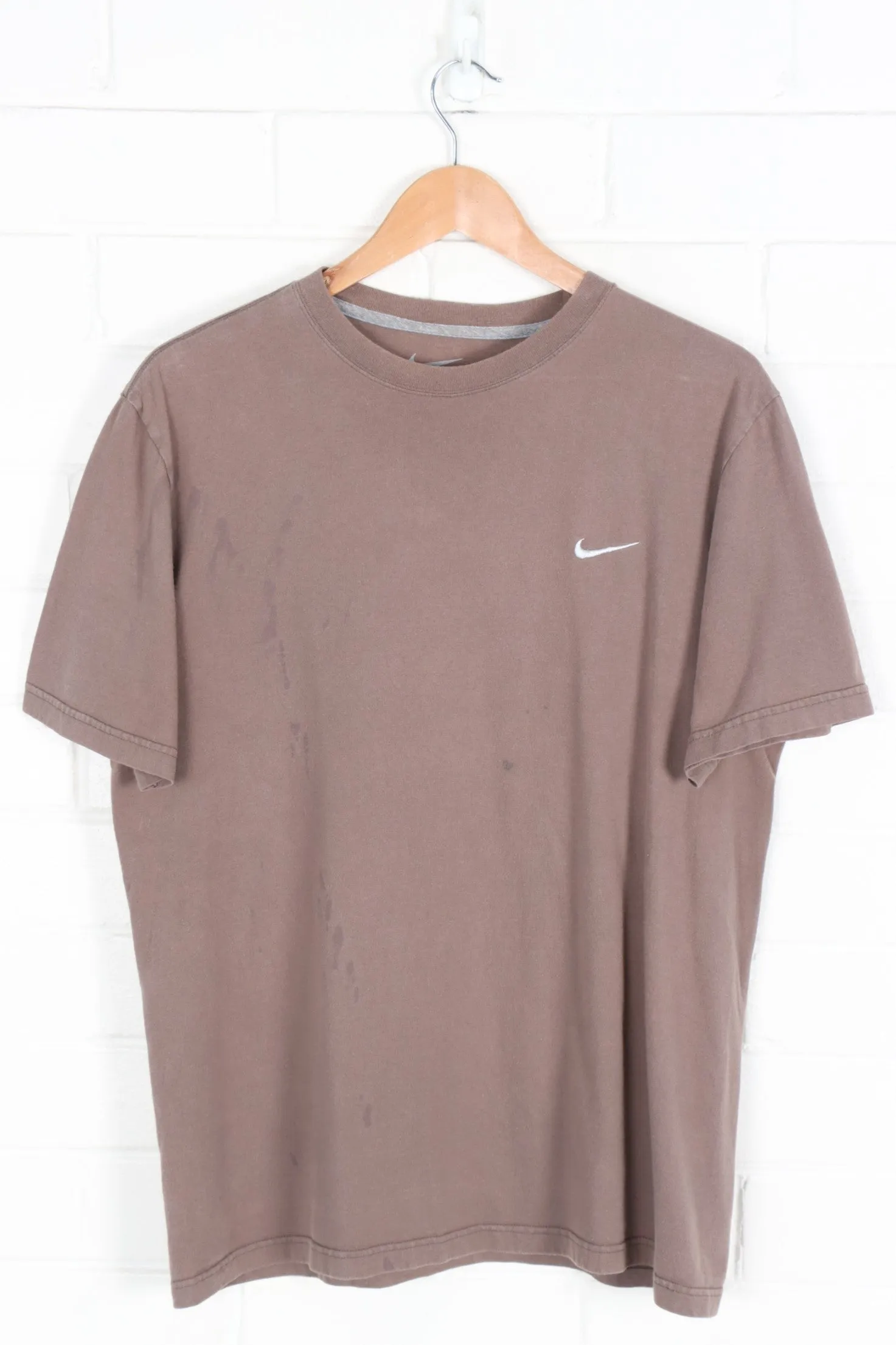 NIKE Brown Embroidered Swoosh Classic Tee (L)