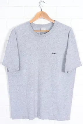 NIKE Embroidered Swoosh Logo Grey Casual T-Shirt (L)