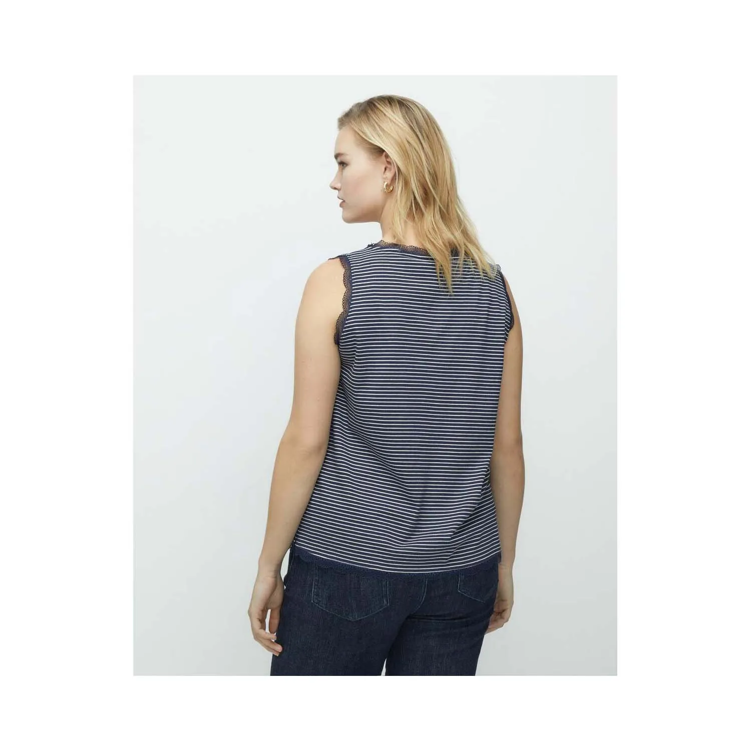 Plain-Coloured Camisole T-Shirt