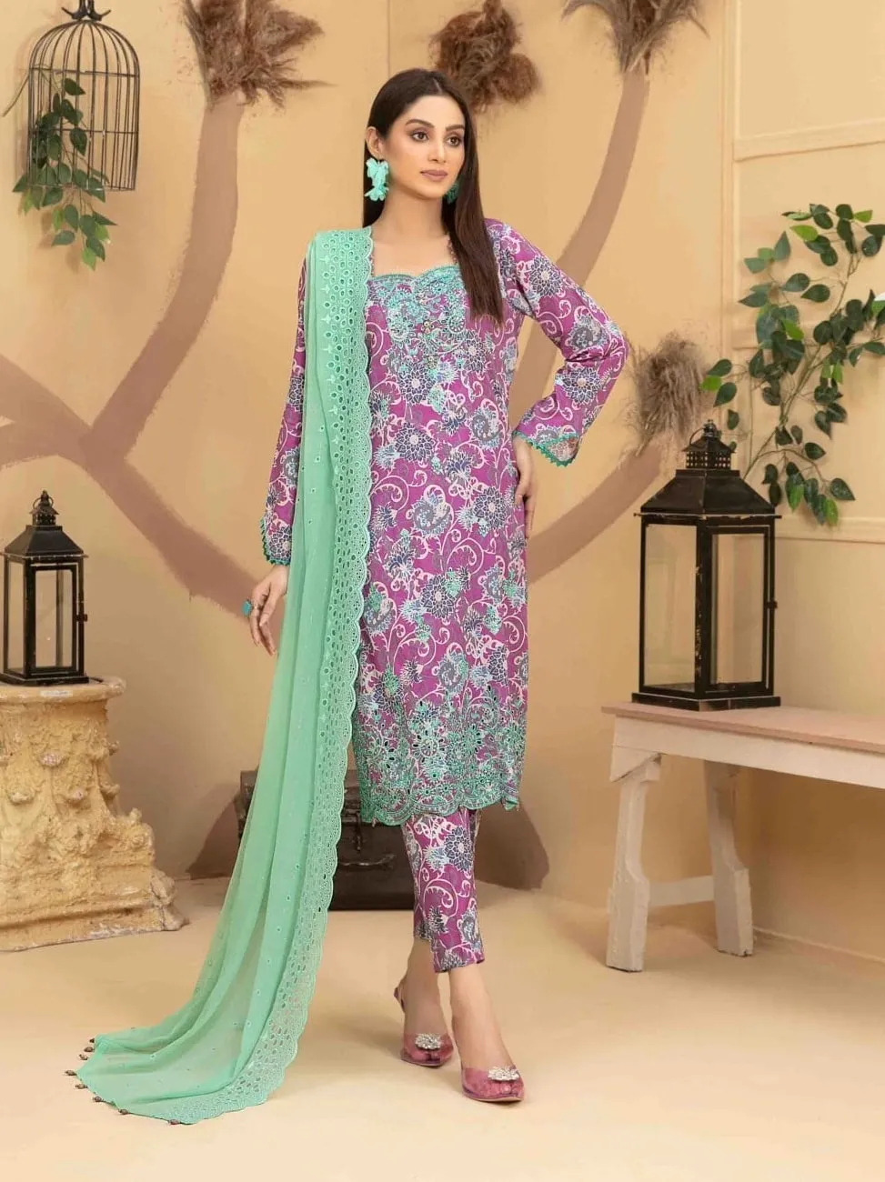 Tazeen by Tawakkal Fabrics Unstitched Embroidered Lawn 3Pc Suit D-9357