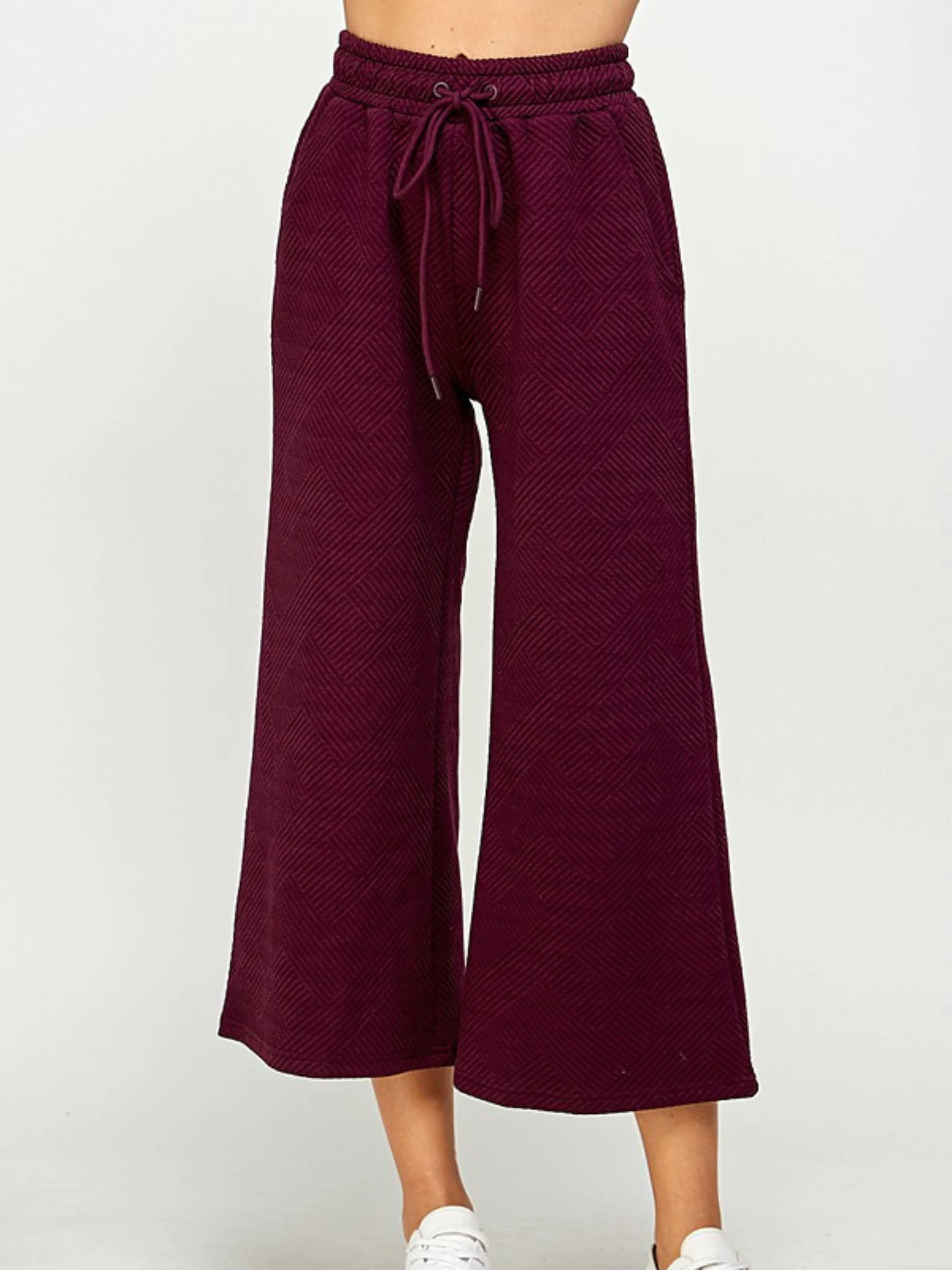 Textured Crop Pant - Burgundy