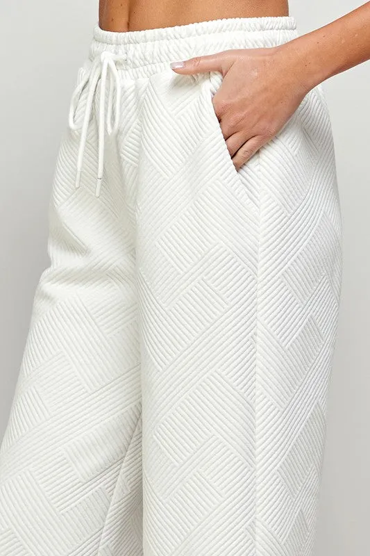 Textured Cropped Wide Pants