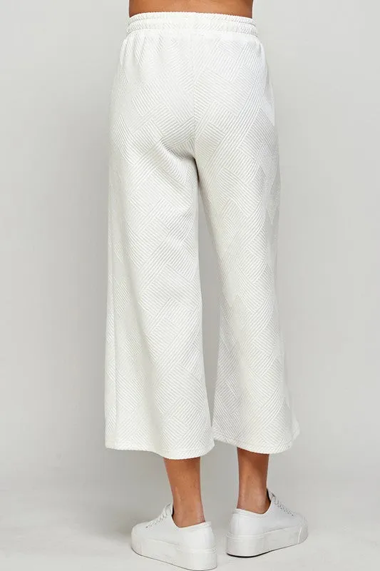 Textured Cropped Wide Pants