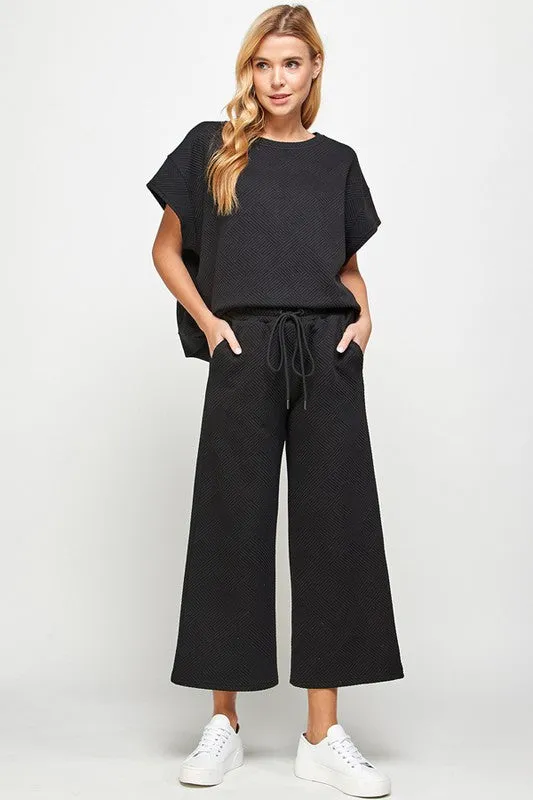 Textured Cropped Wide Pants