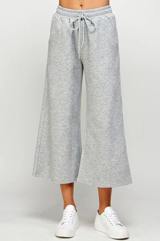 Textured Cropped Wide Pants